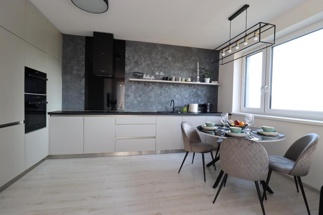 Mbv28 Apartments Poprad Eksteriør billede