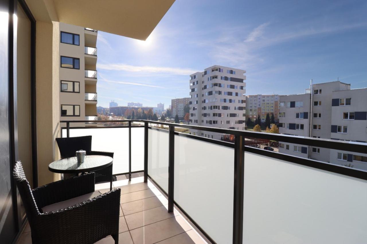 Mbv28 Apartments Poprad Eksteriør billede