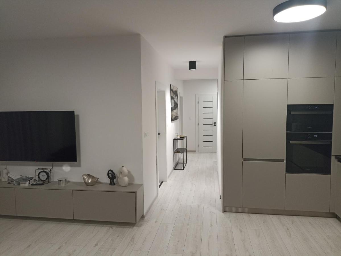 Mbv28 Apartments Poprad Eksteriør billede