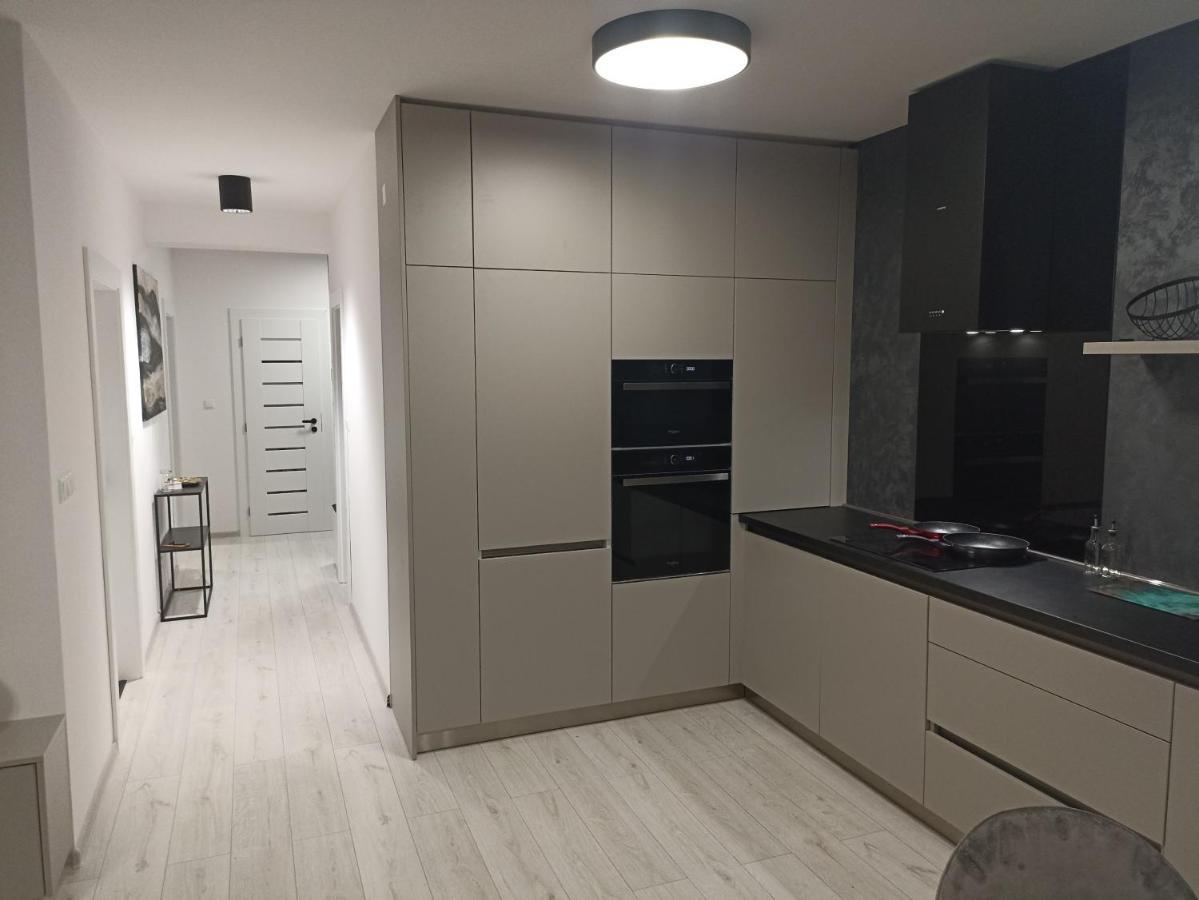 Mbv28 Apartments Poprad Eksteriør billede