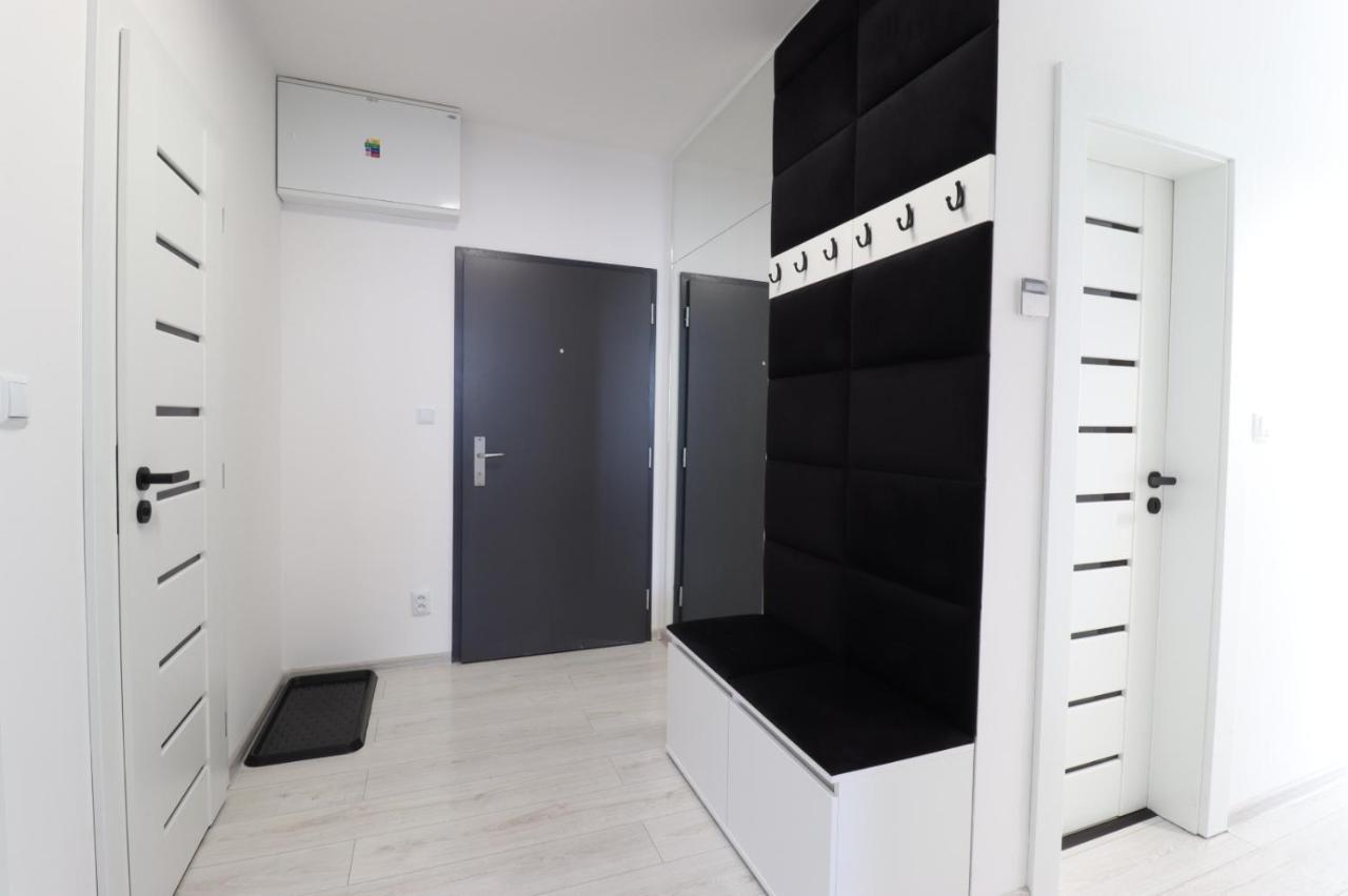 Mbv28 Apartments Poprad Eksteriør billede